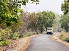 पोलमपल्ली से अरलमपल्ली सड़क बनने से खुश है ग्रामीण