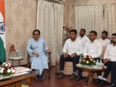 राज्यपाल श्री डेका से प्रशिक्षणरत नायब तहसीलदारों ने की सौजन्य भेंट