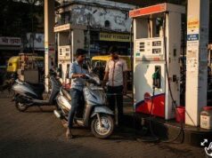 ₹16/लीटर सस्ता हुआ पेट्रोल! सरकार ने कब की थी इतनी बड़ी कटौती, कैसे हुआ था पूरा खेल