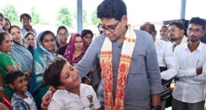जीवन में संघर्ष से मिली सफलता ही इतिहास रचती है – राजस्व मंत्री श्री टंक राम वर्मा