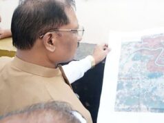 बस्तर के बाढ़ प्रभावित क्षेत्रों में पहुंचे मुख्यमंत्री श्री विष्णु देव साय, प्रभावित परिवारों से मिलकर जाना हाल