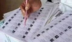 वोटर लिस्ट में नहीं है नाम? फिर मिल रहा जुड़वाने का मौका, आज लगने वाला है विशेष कैंप