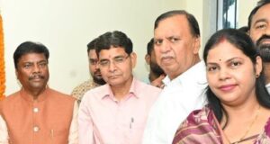 घर बैठे वाहन संबंधी आवश्यक कार्य पूर्ण करने की मिलेगी सुविधा – मंत्री श्री केदार कश्यप