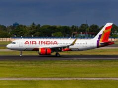 ब्लूमबर्ग रिपोर्ट में हुआ बड़ा खुलासा! एयर इंडिया ने टाटा संस और सिंगापुर एयरलाइंस से मांगी मदद, 1.1 अरब डॉलर जुटाने का प्लान